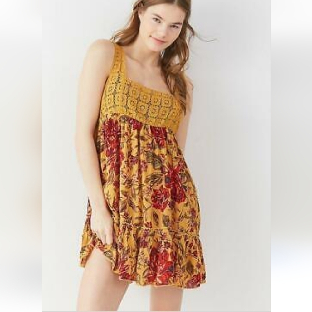 𝅺out FROM UNDER LADIES BOHO CROCHET TANK TOP DRESS- SP